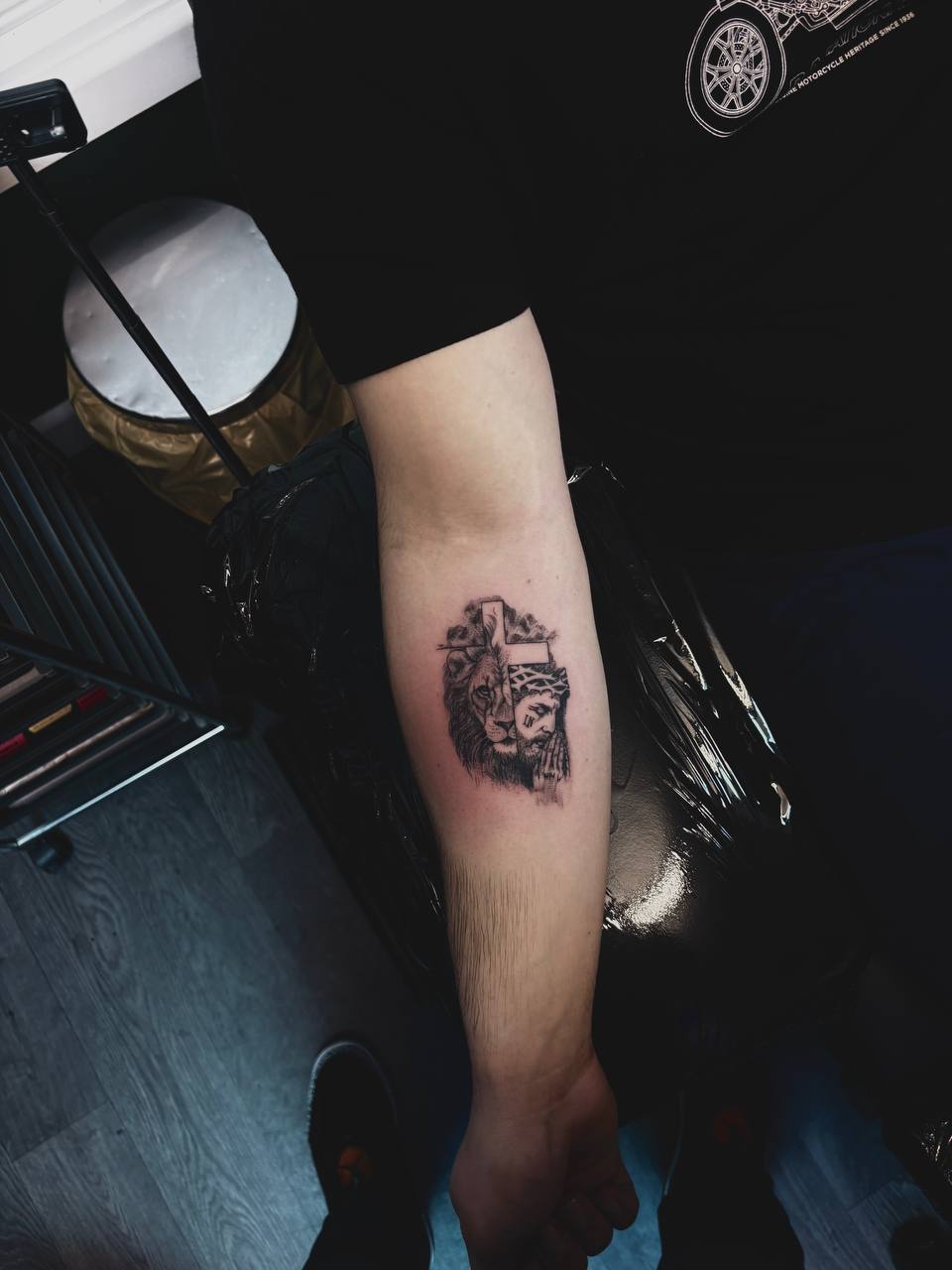 Midnight Studio tattoo piercing portfolio piece 3